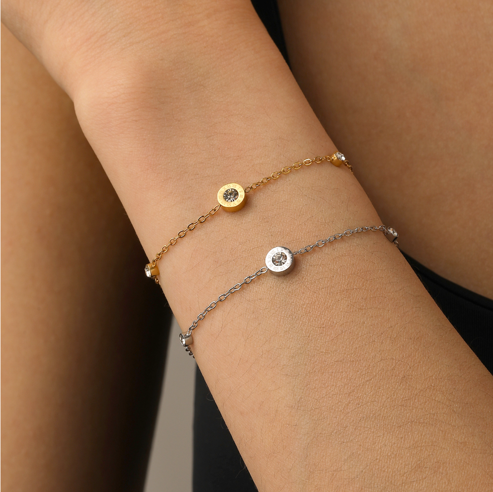 【22】【31】人気　トレンド　ローマ数字ジルコニアダイヤ　カラーお選び　ブレスレットステンレス