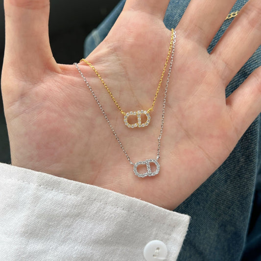 CDデザイン 光り輝くジルコニアネックレス