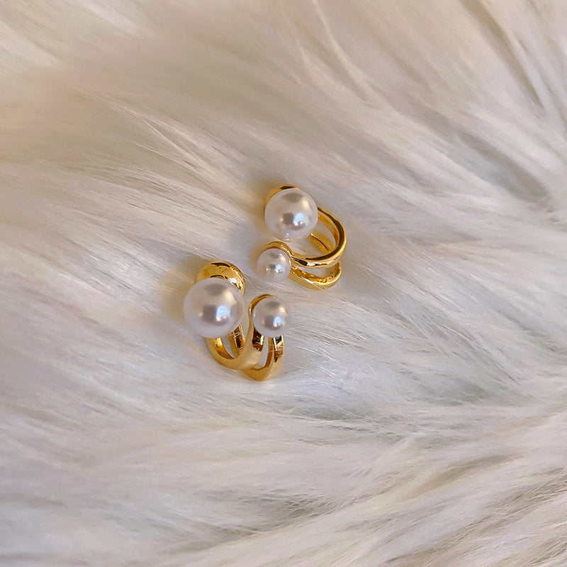 【041】スパイラルデザイン ダブルパール ピアス